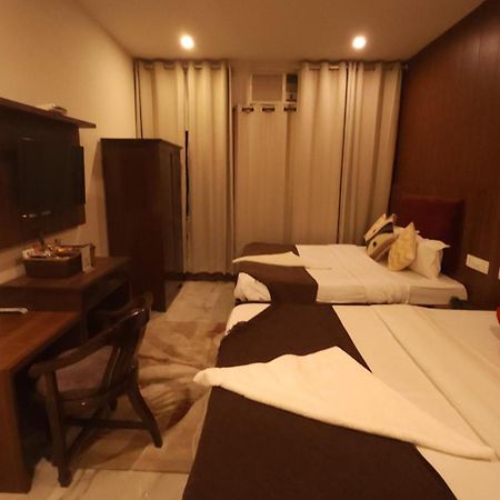 Hotel Bliss Stay Chandigarh Bagian luar foto